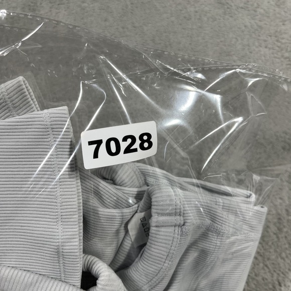 Alo Yogo Tank Top Shirt Womens Large Ribbed Racerback Gray Gym Workout Athletic - Picture 10 of 11